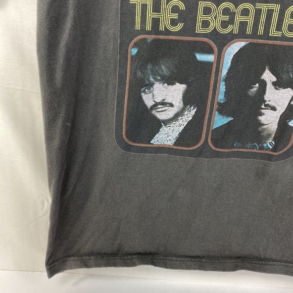 Beatles Apple Tee Shirt  White Album 2008 M/L ( On hold) - Picture 6 of 13